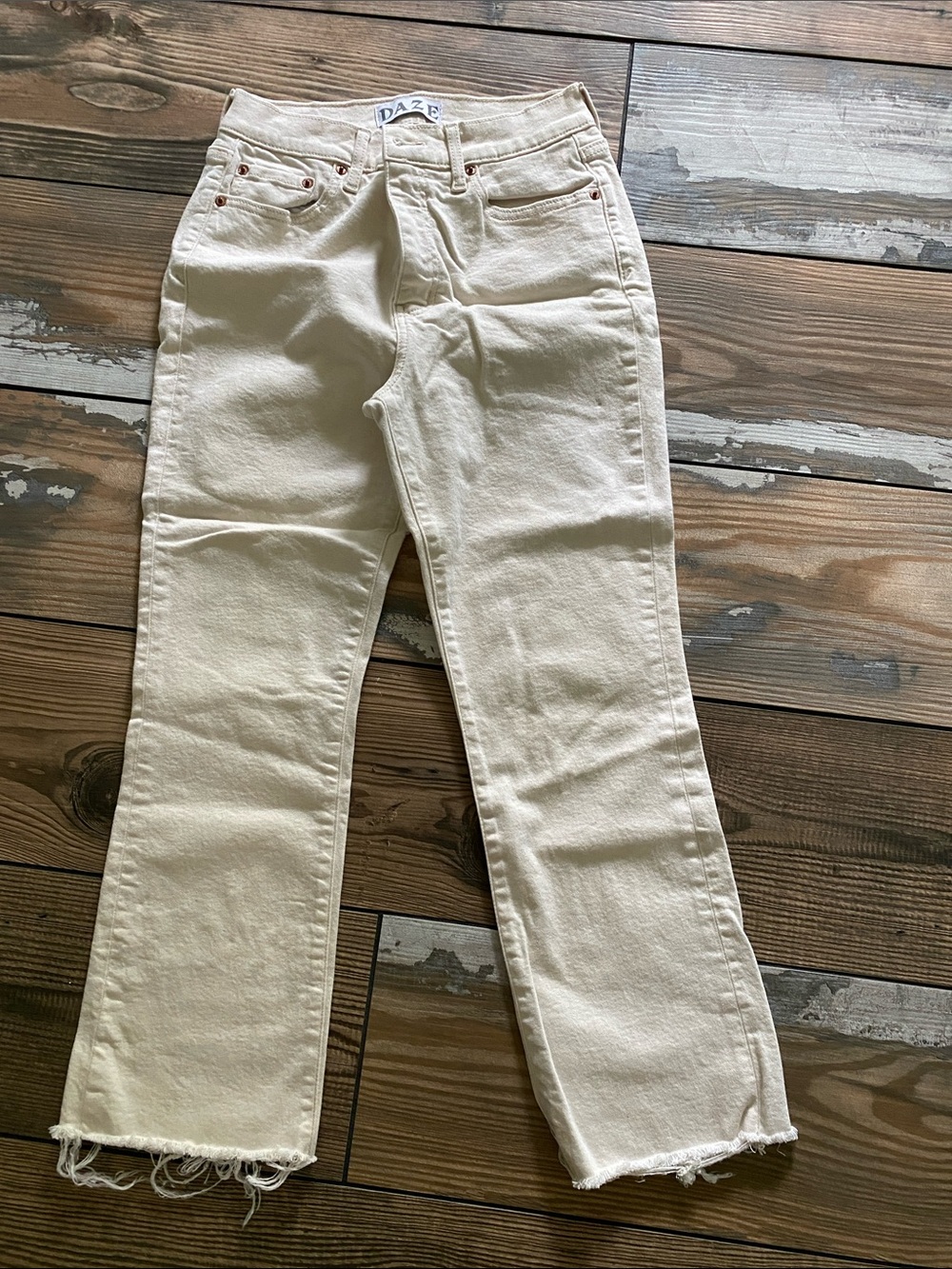 High-Rise Cream Straight-Leg Jeans with Raw Hem
